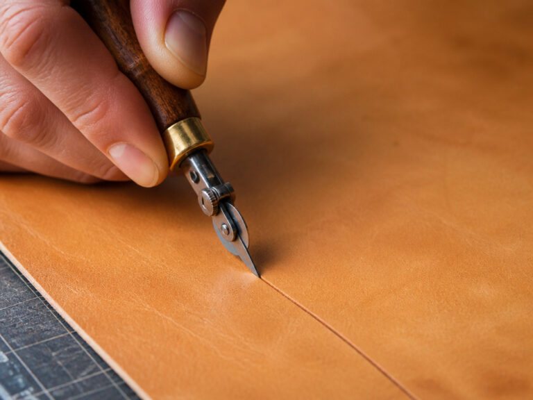 How to Prepare Leather for Tooling | The 5 oz Sweet Spot